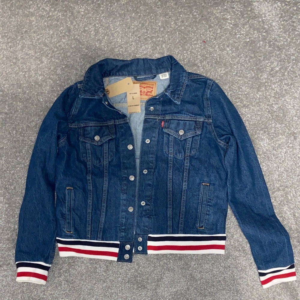 NWT Women's Levi Strauss Denim Jacket